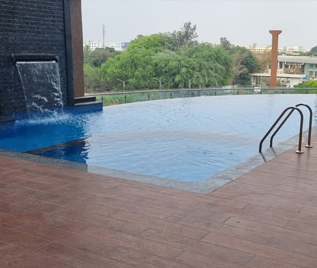 Apartment/Clubhouse Pools